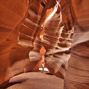 USA_10096-7-8_HDR_Antelope_Canyon_Luca_Galuzzi_2 007 (CC-BY-SA 2.5)